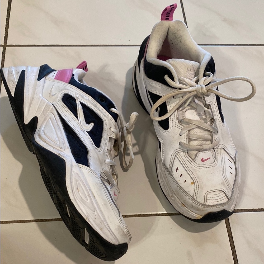 Nike Women's White and Pink Sneakers